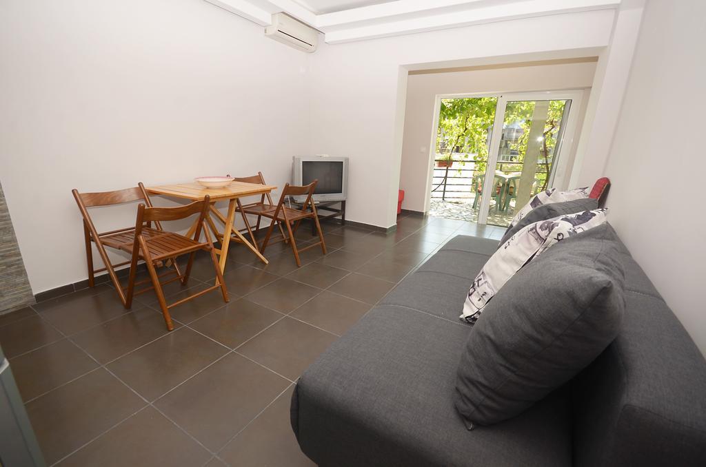 Apartments Dakovic Kotor Exterior photo