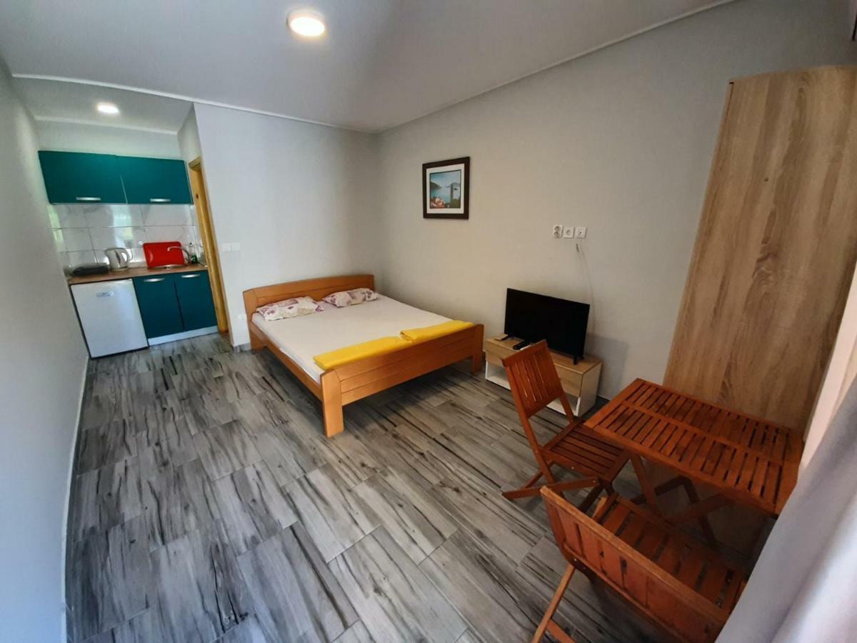 Apartments Dakovic Kotor Exterior photo