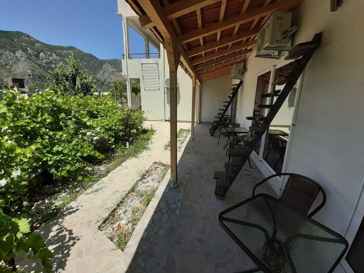 Apartments Dakovic Kotor Exterior photo