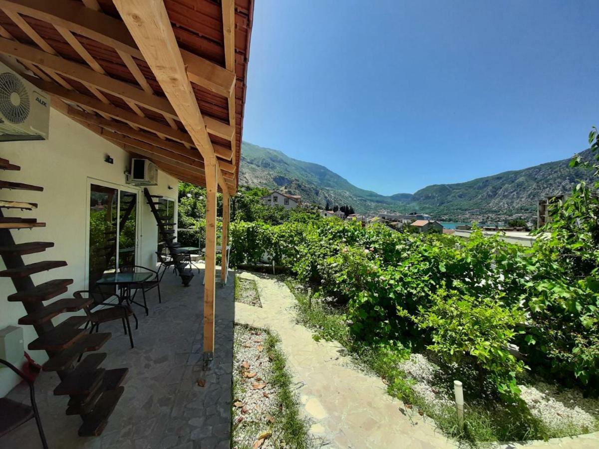Apartments Dakovic Kotor Exterior photo